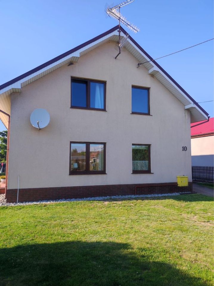 dom wolnostojący, 6 pokoi Trzebiatów. Zdjęcie 2