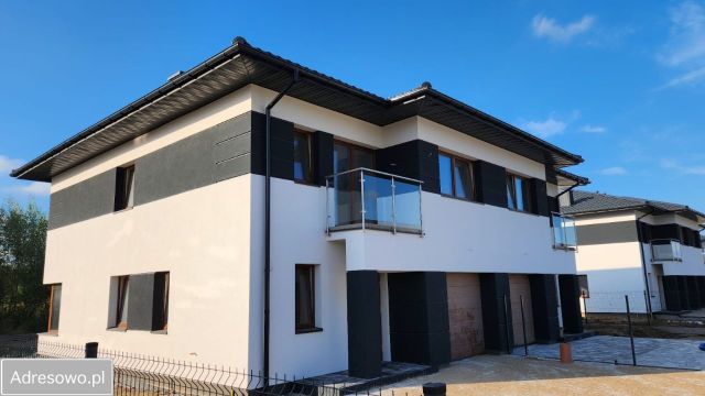 bliźniak, 5 pokoi Głosków, ul. Pylna. Zdjęcie 1