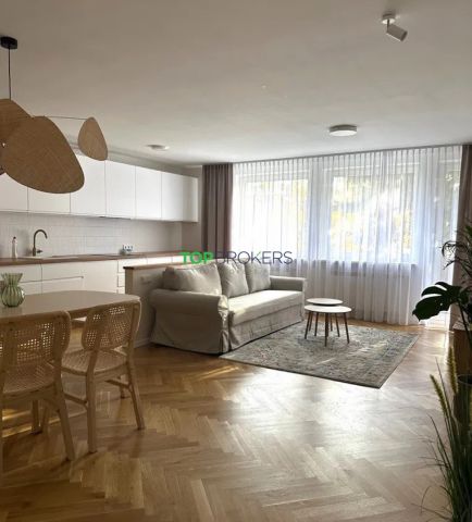 dom szeregowy, 6 pokoi Warszawa Bemowo. Zdjęcie 2