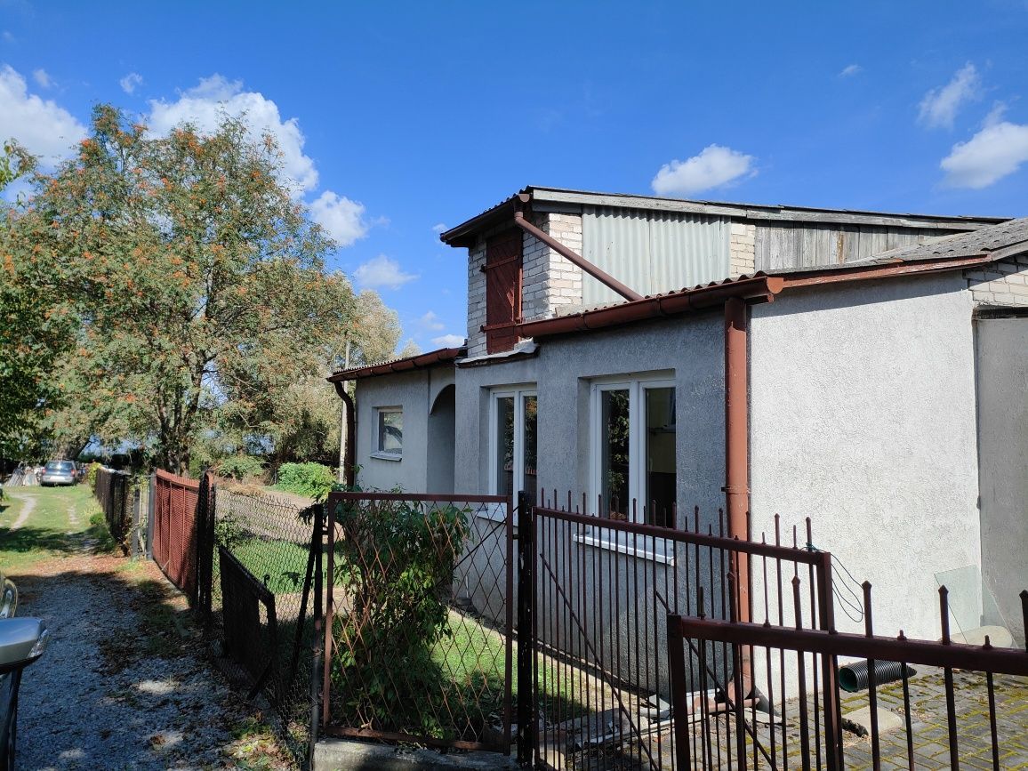 dom wolnostojący, 3 pokoje Piaski. Zdjęcie 8