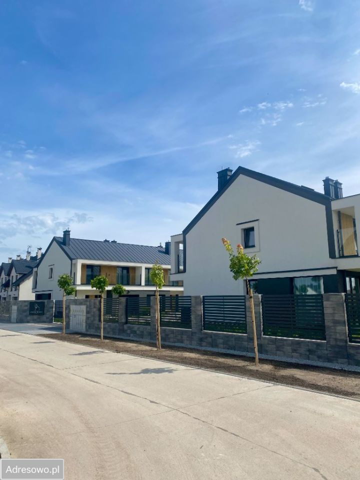 dom szeregowy, 5 pokoi Nowa Wola, ul. Kameliowa