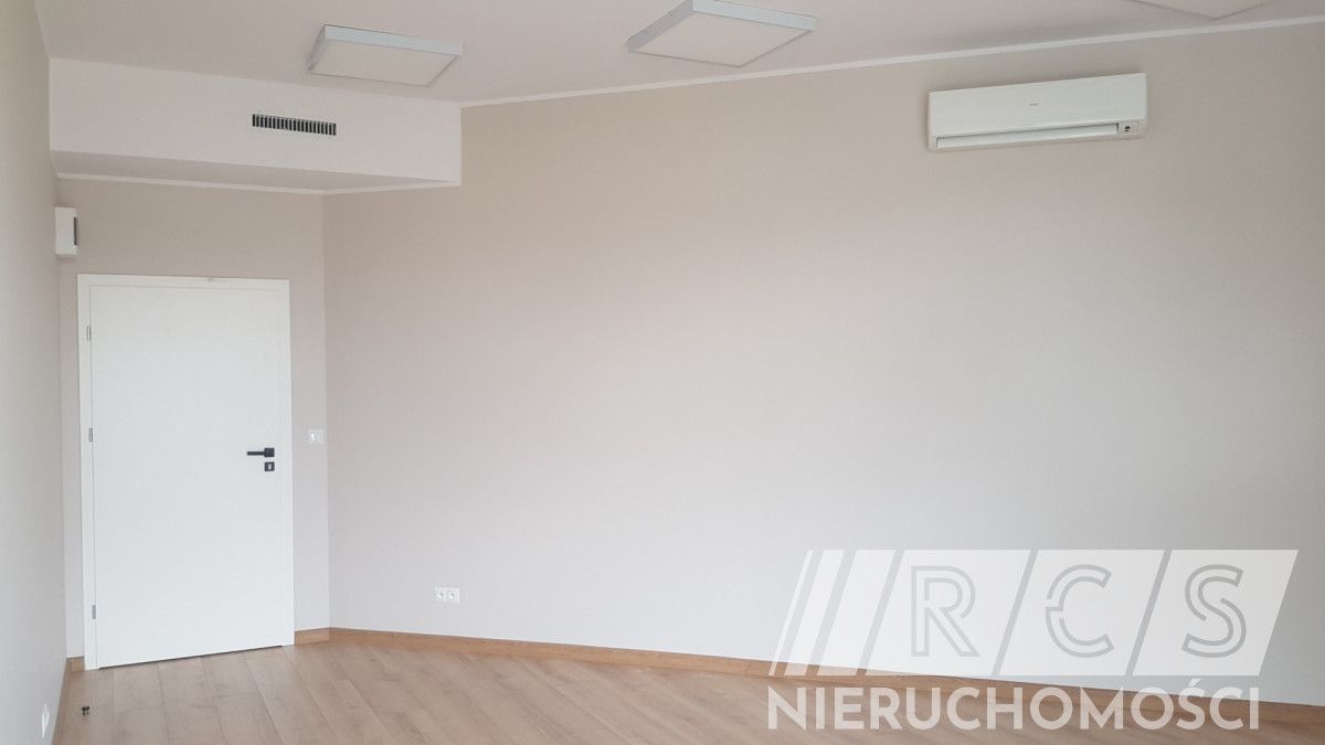 Lokal Ślęza, ul. Akacjowa. Zdjęcie 4