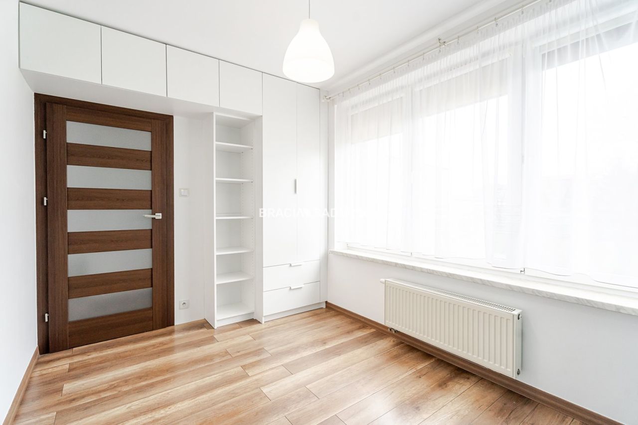 Mieszkanie 4-pokojowe Skawina, ul. Mikołaja Kopernika. Zdjęcie 5