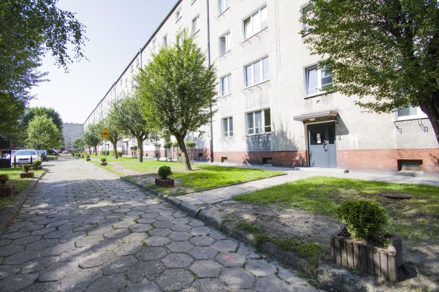 Mieszkanie 4-pokojowe Łódź Górna, ul. Bednarska. Zdjęcie 1