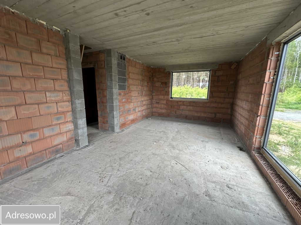 dom wolnostojący, 4 pokoje Malinie. Zdjęcie 7