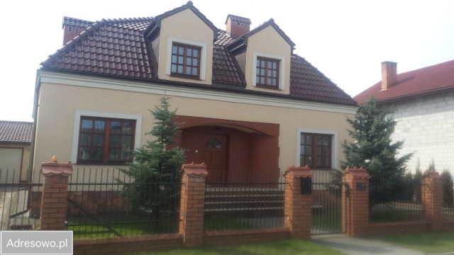 dom wolnostojący, 6 pokoi Biłgoraj Różnówka, ul. Wincentego Witosa. Zdjęcie 1