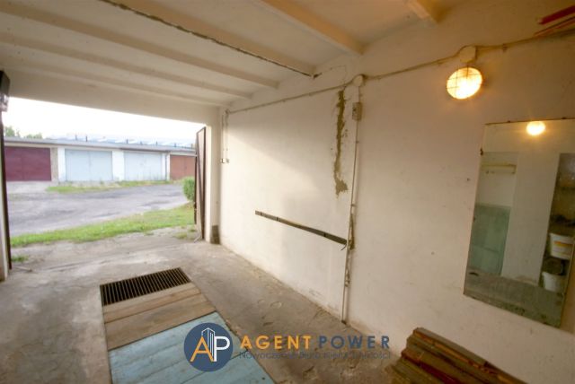 Garaż/miejsce parkingowe Olkusz, ul. Osiecka. Zdjęcie 4