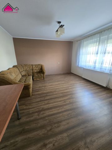 bliźniak, 5 pokoi Wilczyn. Zdjęcie 9