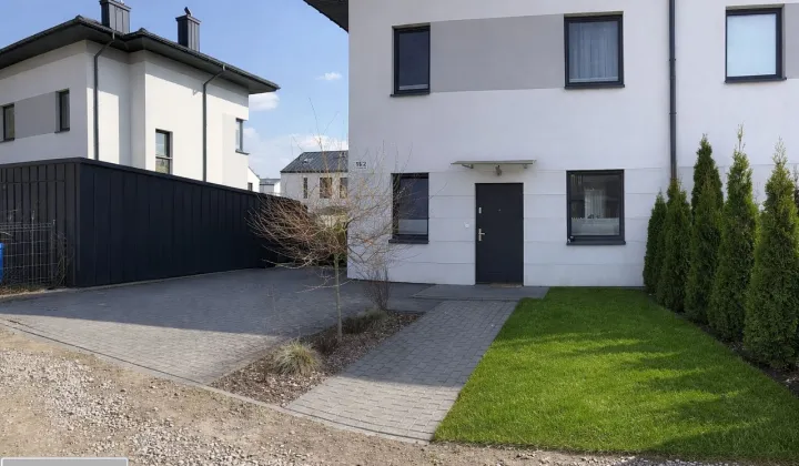 dom wolnostojący, 6 pokoi Łomianki Dolne, ul. Lawendowa