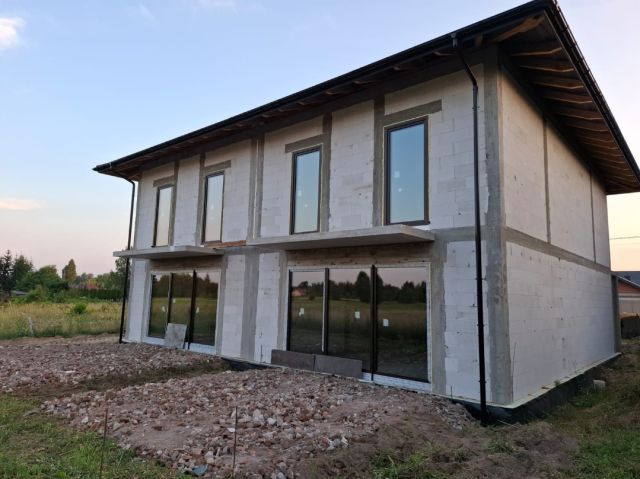 bliźniak, 4 pokoje Działki Suskowolskie. Zdjęcie 1