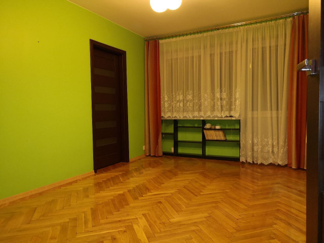 Mieszkanie 3-pokojowe Pabianice Piaski, ul. Trębacka. Zdjęcie 1