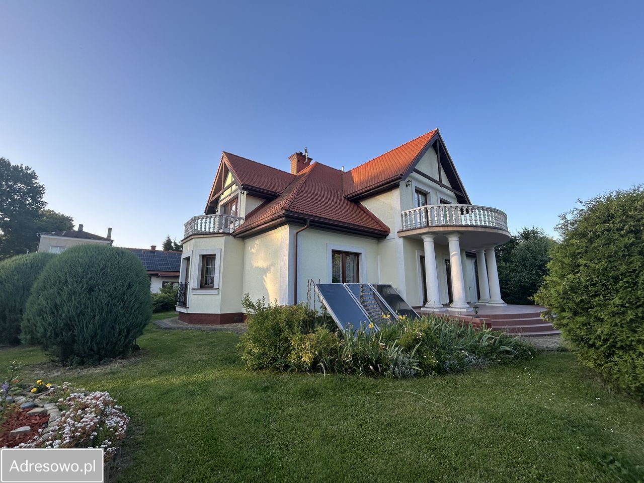 dom wolnostojący, 7 pokoi Hrubieszów Śródmieście, ul. 3 Maja. Zdjęcie 2