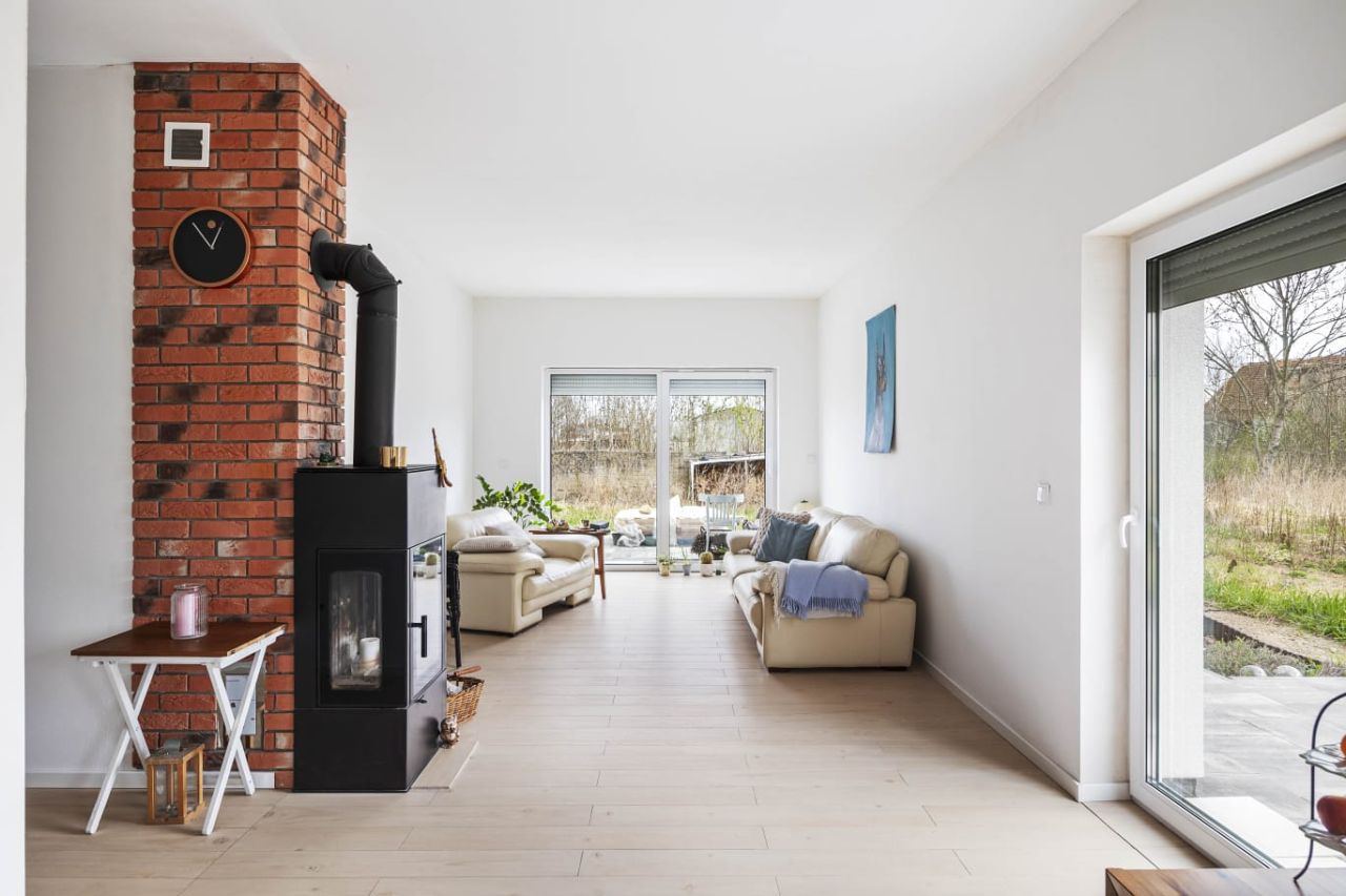 dom wolnostojący, 4 pokoje Małujowice, Małujowice. Zdjęcie 2