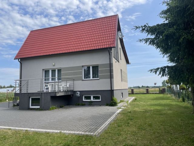 dom wolnostojący, 6 pokoi Kęsowo, ul. Chojnicka. Zdjęcie 1