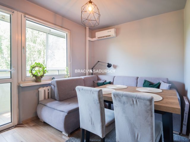 Mieszkanie 2-pokojowe Kraków Mistrzejowice, os. Kombatantów. Zdjęcie 5