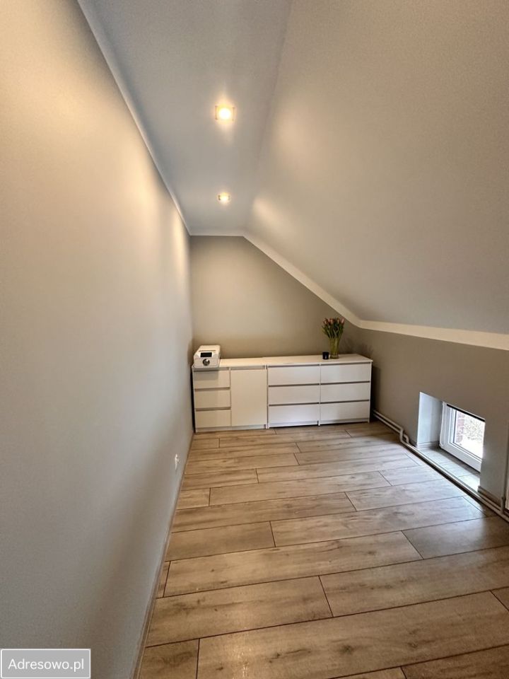 Mieszkanie 4-pokojowe Lewice. Zdjęcie 7