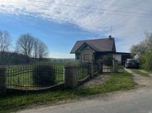 dom wolnostojący, 2 pokoje Gumnisko. Zdjęcie 1