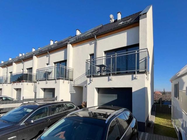 dom szeregowy Jawor, ul. Władysława Reymonta. Zdjęcie 1