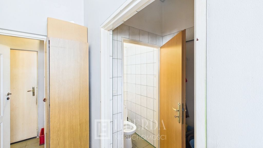 Lokal Bednary, ul. 10 Pułku Piechoty. Zdjęcie 32