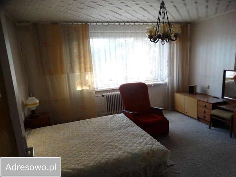 dom wolnostojący, 4 pokoje Krapkowice Otmęt, ul. Chrobrego. Zdjęcie 3