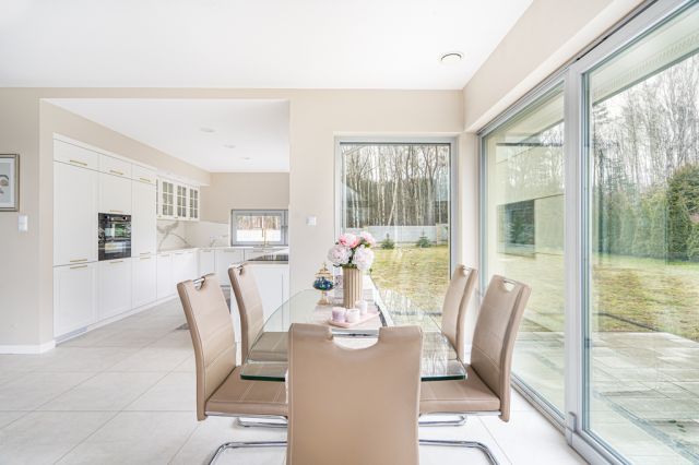 dom wolnostojący, 5 pokoi Rosanów. Zdjęcie 6