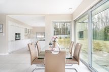 dom wolnostojący, 5 pokoi Rosanów. Zdjęcie 4