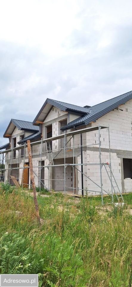 bliźniak, 5 pokoi Falęcin. Zdjęcie 6