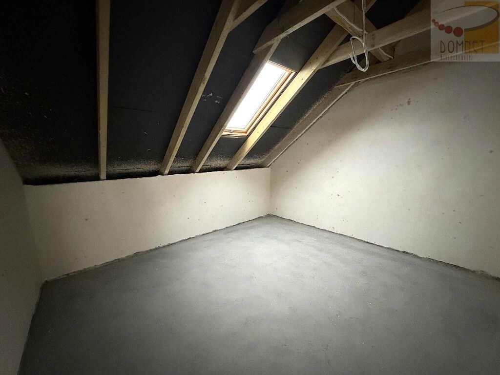 bliźniak, 5 pokoi Żabia Wola. Zdjęcie 18