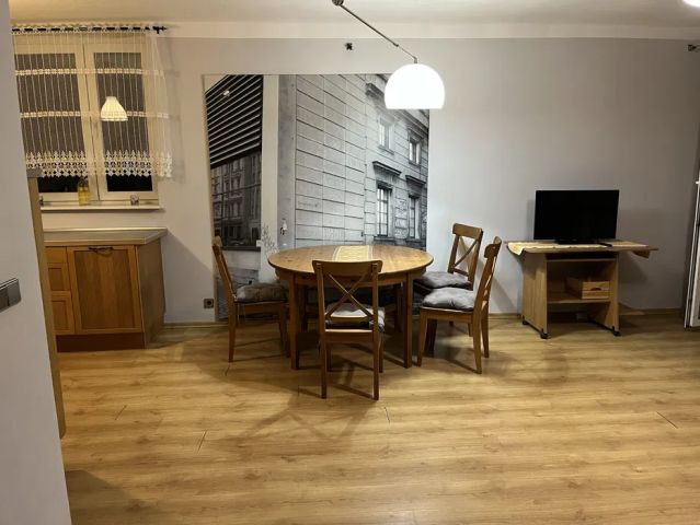 Mieszkanie 3-pokojowe Warszawa Mokotów, ul. Zwierzyniecka. Zdjęcie 1