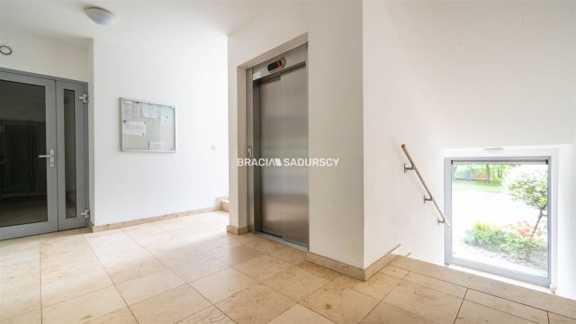 Mieszkanie 2-pokojowe Kraków Dębniki, ul. dr. Jana Piltza. Zdjęcie 29