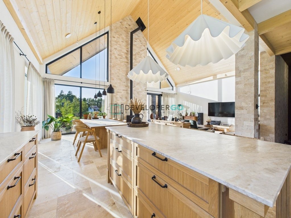 dom wolnostojący, 4 pokoje Lipowy Most. Zdjęcie 2