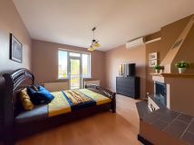 Mieszkanie 4-pokojowe Łódź Polesie, ul. gen. Józefa Sułkowskiego. Zdjęcie 1