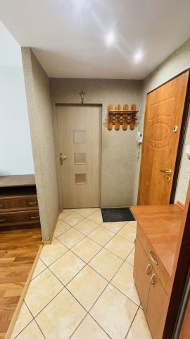 Mieszkanie 2-pokojowe Bełchatów. Zdjęcie 4