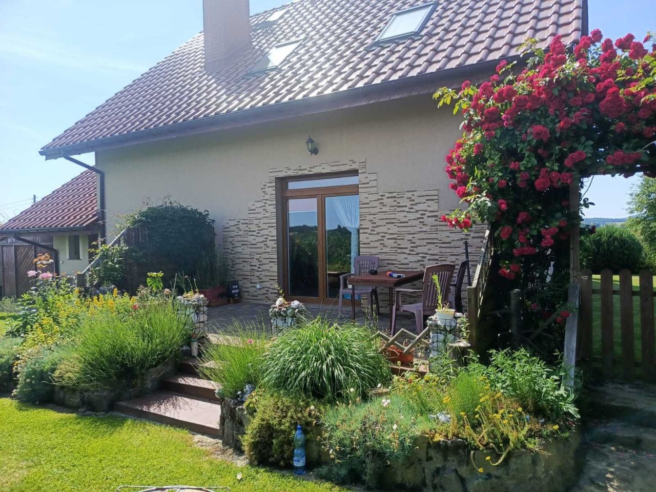 dom wolnostojący, 4 pokoje Uniejowice. Zdjęcie 4