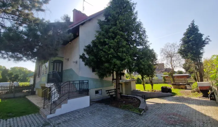 dom wolnostojący, 5 pokoi Ciepielowice, ul. Długa