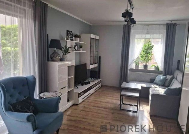 Mieszkanie 2-pokojowe Warszawa Ursus, ul. Elżbiety Rakuszanki. Zdjęcie 2