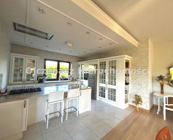 dom, 7 pokoi Niemcz. Zdjęcie 2