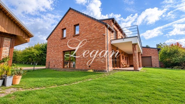 dom wolnostojący, 4 pokoje Renice. Zdjęcie 4