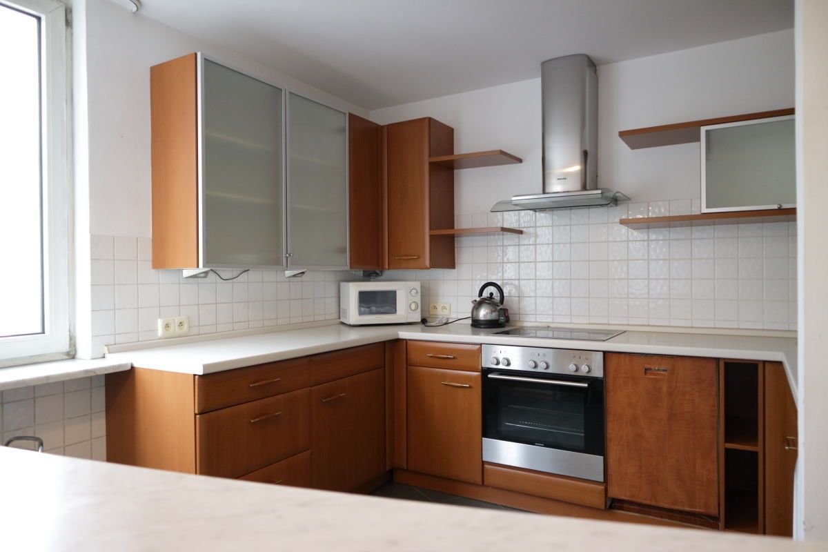 Mieszkanie 2-pokojowe Poznań Jeżyce, ul. Poznańska. Zdjęcie 3