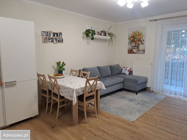 Mieszkanie 2-pokojowe Ząbki, ul. Powstańców. Zdjęcie 1