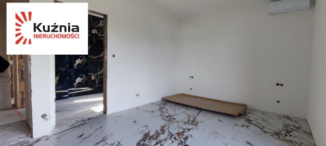 bliźniak, 5 pokoi Łomianki. Zdjęcie 19