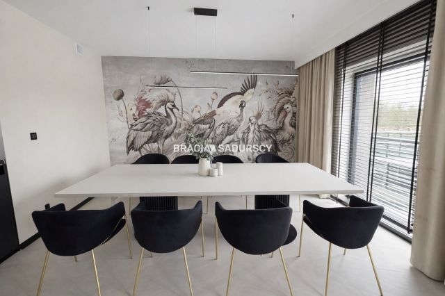 dom wolnostojący, 5 pokoi Niepołomice, ul. Stefana Roweckiego. Zdjęcie 2