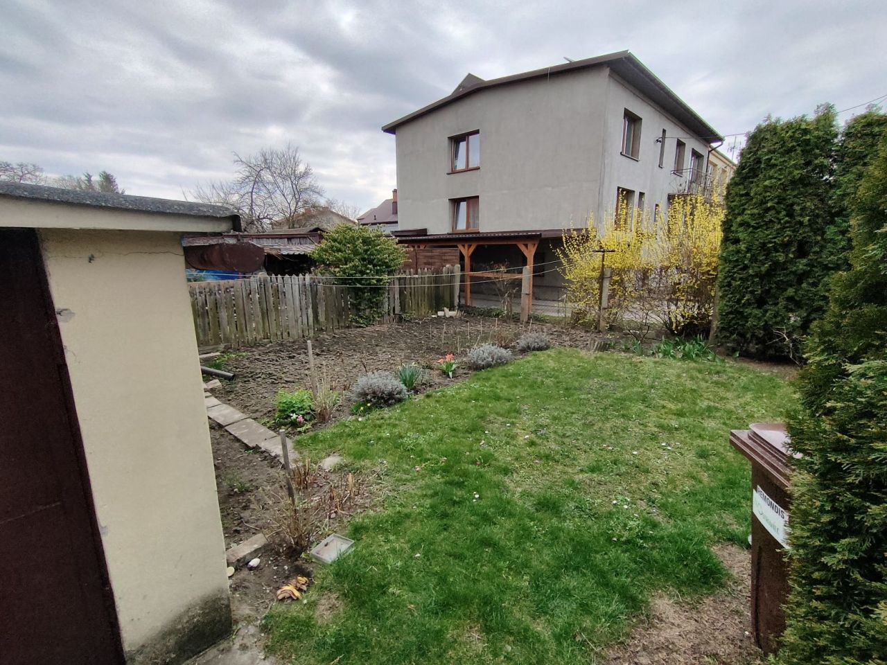 bliźniak, 4 pokoje Ostrowiec Świętokrzyski. Zdjęcie 4