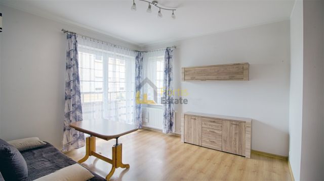 Mieszkanie 3-pokojowe Kraków Podgórze, ul. Płaszowska. Zdjęcie 1