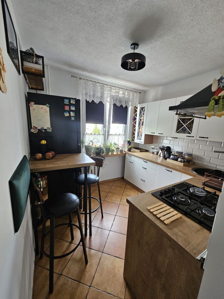 Mieszkanie 4-pokojowe Zawadzkie, ul. Nowe Osiedle. Zdjęcie 6