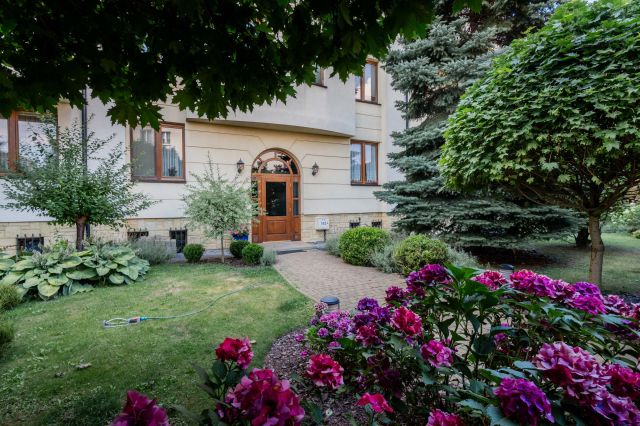 Mieszkanie 4-pokojowe Warszawa Ursynów, ul. Villardczyków. Zdjęcie 1