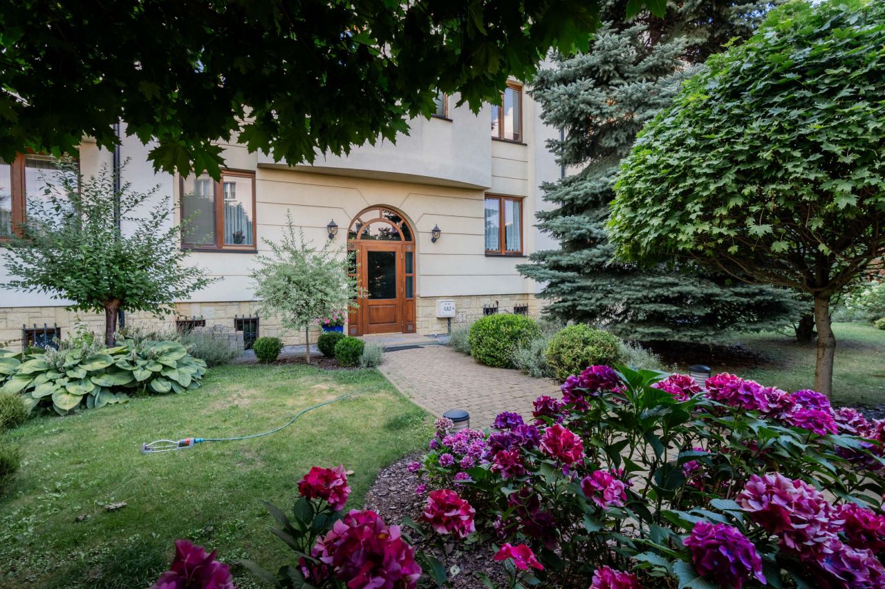 Mieszkanie 4-pokojowe Warszawa Ursynów, ul. Villardczyków