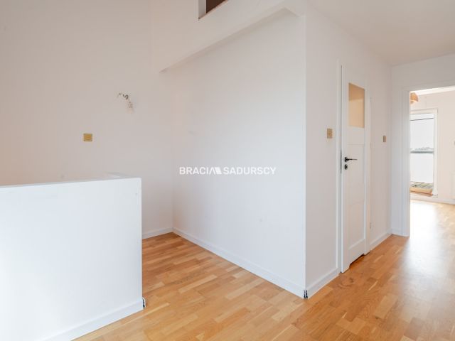 Mieszkanie 4-pokojowe Wieliczka Centrum, ul. Jasna. Zdjęcie 20