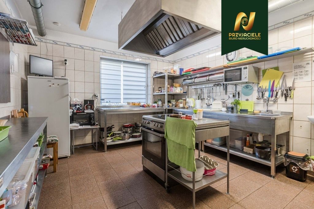 dom wolnostojący, 8 pokoi Gdynia. Zdjęcie 6