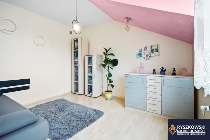 dom wolnostojący, 6 pokoi Zwódne. Zdjęcie 11